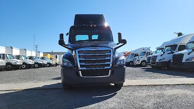 Used 2019 Freightliner Cascadia Detroit DD13 Semi Truck for sale #255392 - photo 2
