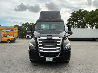 Used 2019 Freightliner Cascadia Detroit DD13 Semi Truck for sale #255394 - photo 2
