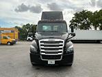 Used 2019 Freightliner Cascadia Detroit DD13 Semi Truck for sale #255394 - photo 2