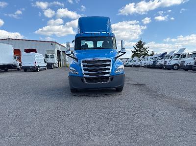 Used 2019 Freightliner Cascadia Detroit DD13 Semi Truck for sale #255643 - photo 2