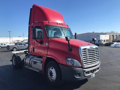Used 2019 Freightliner Cascadia - photo 1