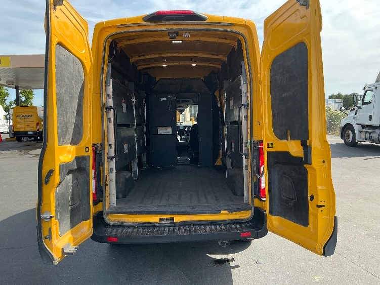 Used 2023 Ford Transit 250 - photo 11