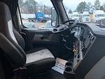 Used 2019 Freightliner Cascadia Detroit DD15AT Semi Truck with Sleeper Cab for sale #256016 - photo 15