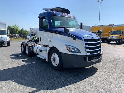 Used 2019 Freightliner Cascadia Detroit DD15AT Semi Truck for sale #256020 - photo 1