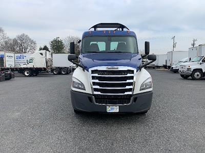 Used 2019 Freightliner Cascadia Detroit DD15AT Semi Truck for sale #256022 - photo 2