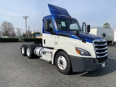 Used 2019 Freightliner Cascadia Detroit DD15AT Semi Truck for sale #256023 - photo 1