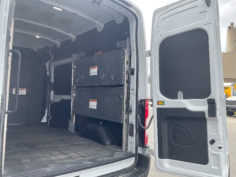 Used 2023 Ford Transit 250 - photo 13