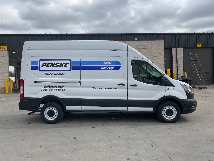 Used 2023 Ford Transit 250 - photo 16
