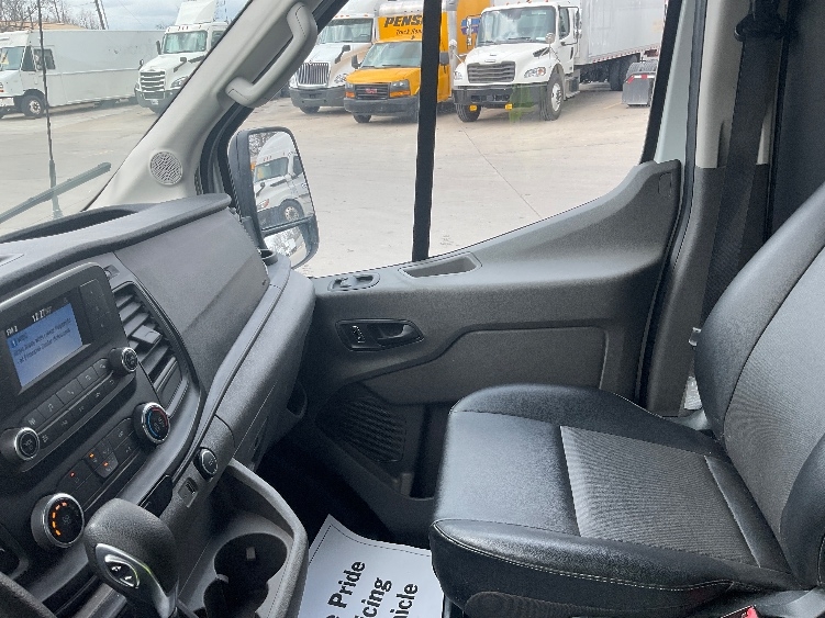 Used 2023 Ford Transit 250 - photo 20