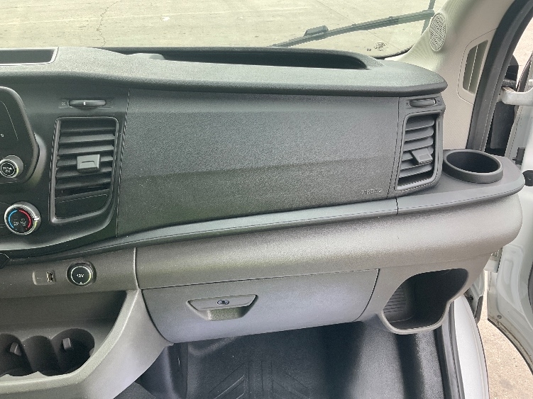 Used 2023 Ford Transit 250 - photo 22