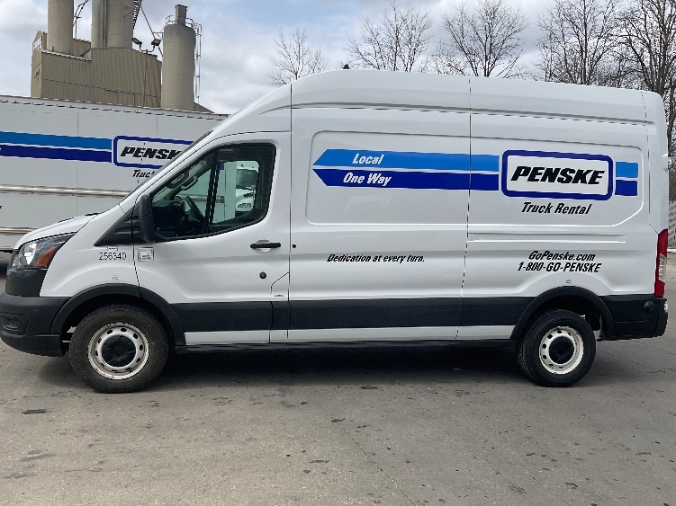 Used 2023 Ford Transit 250 - photo 6