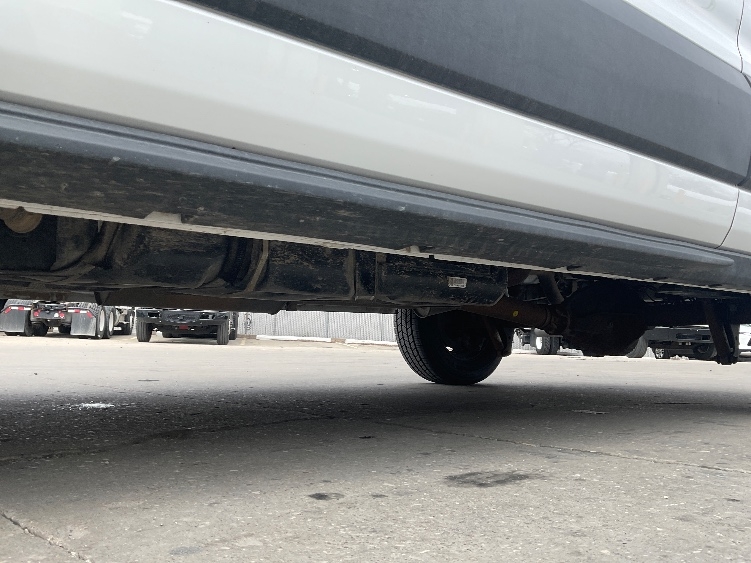 Used 2023 Ford Transit 250 - photo 7