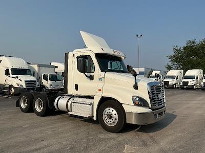 Used 2019 Freightliner Cascadia Detroit DD15AT Semi Truck for sale #256507 - photo 1