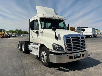 Used 2019 Freightliner Cascadia Detroit DD15AT Semi Truck for sale #256534 - photo 1