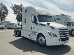 Used 2019 Freightliner Cascadia Detroit DD15AT Semi Truck with Sleeper Cab for sale #256552 - photo 1