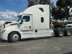Used 2019 Freightliner Cascadia Detroit DD15AT Semi Truck with Sleeper Cab for sale #256552 - photo 4