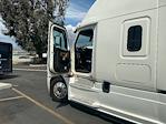 Used 2019 Freightliner Cascadia Detroit DD15AT Semi Truck with Sleeper Cab for sale #256552 - photo 9