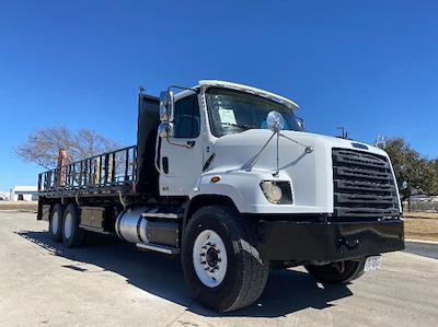 Used 2019 Freightliner 114SD - photo 1