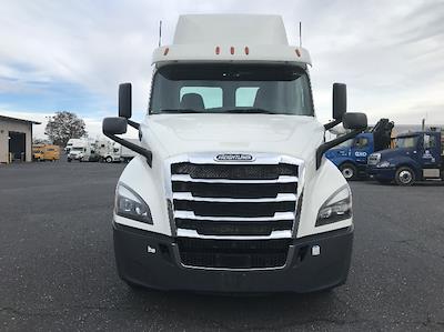 Used 2020 Freightliner Cascadia Detroit DD13 Semi Truck for sale #257250 - photo 2