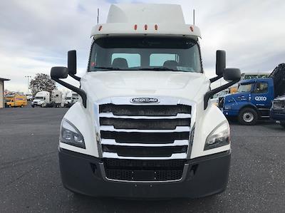 Used 2020 Freightliner Cascadia Detroit DD13 Semi Truck for sale #257251 - photo 2