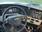 Used 2019 Freightliner Cascadia Detroit DD15AT Semi Truck for sale #257349 - photo 11