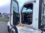 Used 2019 Freightliner Cascadia Detroit DD15AT Semi Truck for sale #257349 - photo 9