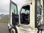 Used 2019 Freightliner Cascadia Detroit DD15AT Semi Truck for sale #257351 - photo 9
