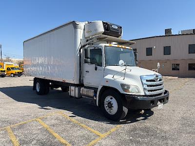 Used 2019 Hino 268A - photo 1