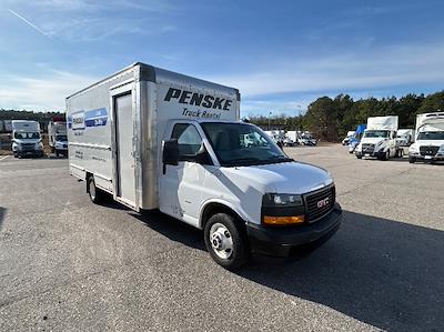 Used 2022 GMC Savana 3500 - photo 1