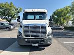 Used 2019 Freightliner Cascadia Detroit DD13 Semi Truck for sale #257860 - photo 2