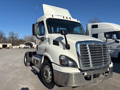 Used 2019 Freightliner Cascadia Detroit DD13 Semi Truck for sale #258020 - photo 1