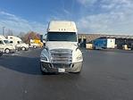 Used 2019 Freightliner Cascadia Detroit DD15AT Semi Truck with Sleeper Cab for sale #258283 - photo 2