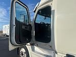 Used 2019 Freightliner Cascadia Detroit DD15AT Semi Truck with Sleeper Cab for sale #258283 - photo 9