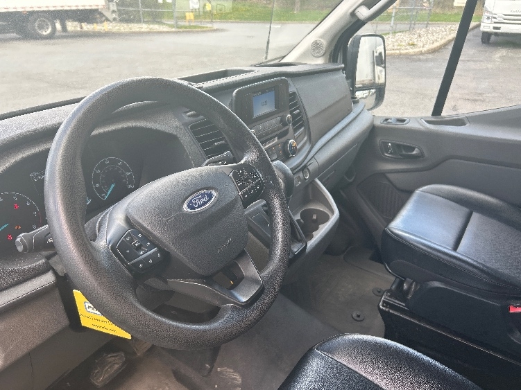 Used 2023 Ford Transit 250 - photo 19