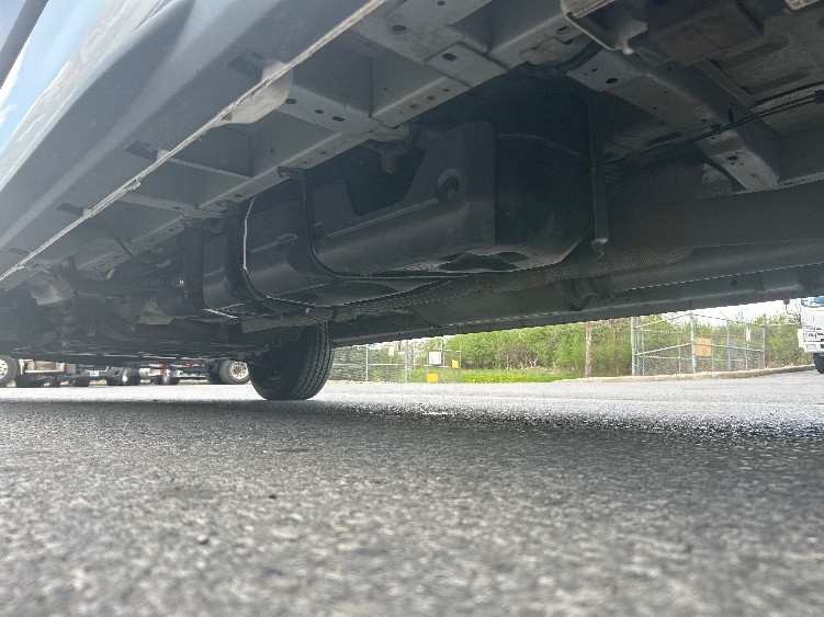 Used 2023 Ford Transit 250 - photo 7
