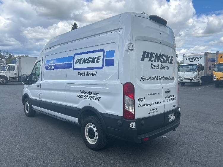 Used 2023 Ford Transit 250 - photo 8