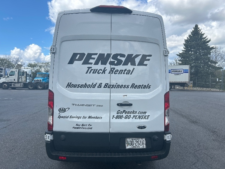 Used 2023 Ford Transit 250 - photo 9
