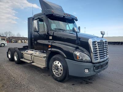 Used 2020 Freightliner Cascadia Detroit DD15AT Semi Truck for sale #261438 - photo 1