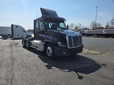 Used 2020 Freightliner Cascadia Detroit DD15AT Semi Truck for sale #261439 - photo 1