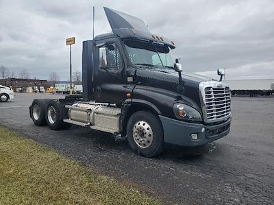 Used 2020 Freightliner Cascadia Detroit DD15AT Semi Truck for sale #261443 - photo 1