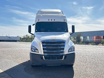 Used 2019 Freightliner Cascadia Detroit DD15AT Semi Truck with Sleeper Cab for sale #261469 - photo 2