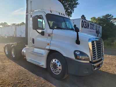 Used 2019 Freightliner Cascadia Detroit DD15AT Semi Truck for sale #261573 - photo 1