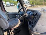 Used 2019 Freightliner Cascadia Detroit DD15AT Semi Truck with Sleeper Cab for sale #261595 - photo 15