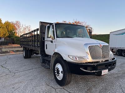 Used 2019 International DuraStar 4300 Flatbed Truck for sale #261883 - photo 1