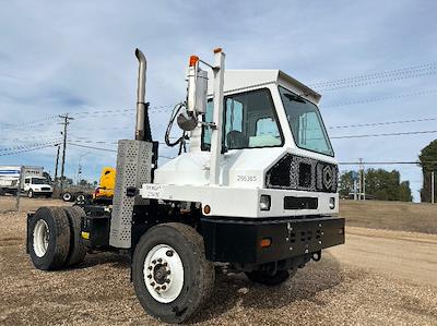 Used 2018 Capacity Sabre5 Yard Truck for sale #265395 - photo 1
