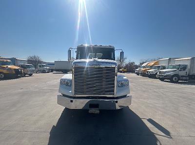 Used 2019 Freightliner Coronado - photo 1