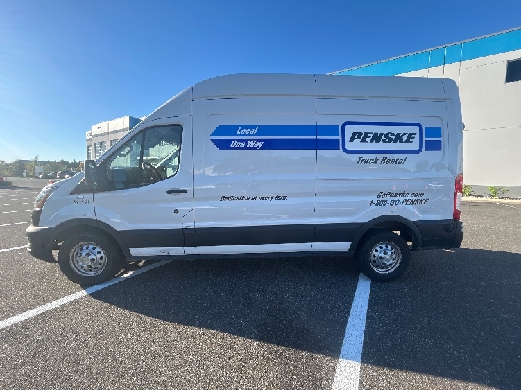Used 2023 Ford Transit 250 - photo 6