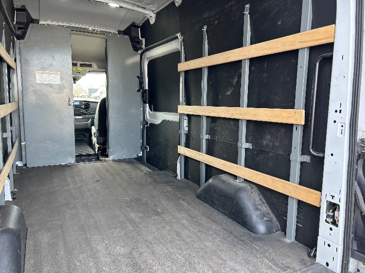 Used 2023 Ford Transit 250 - photo 14