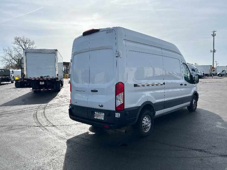 Used 2023 Ford Transit 250 - photo 15