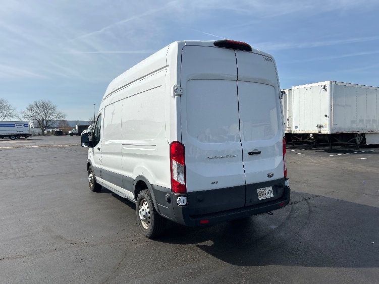 Used 2023 Ford Transit 250 - photo 8